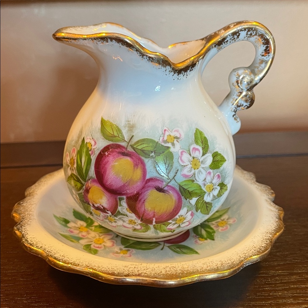 Vintage Homco 1407 Pitcher & Bowl
